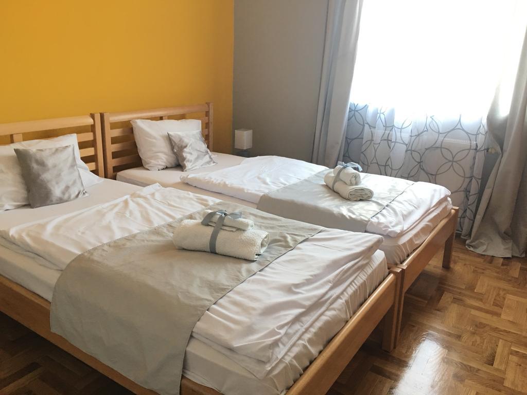 Sun Apartments Суботиця Екстер'єр фото