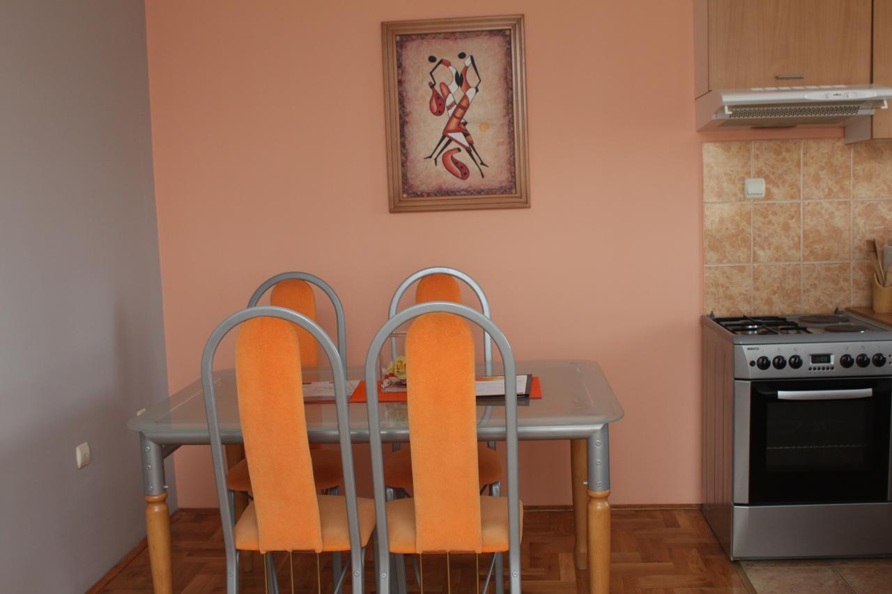 Sun Apartments Суботиця Екстер'єр фото